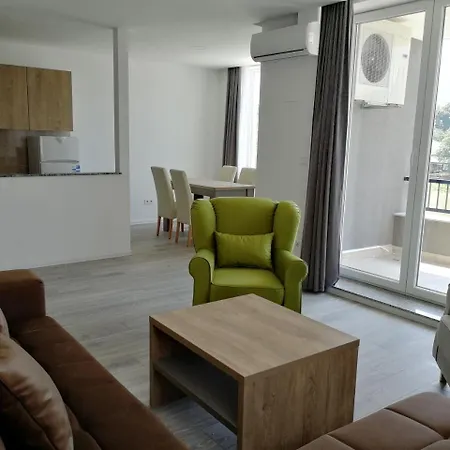 Apartment Vip *